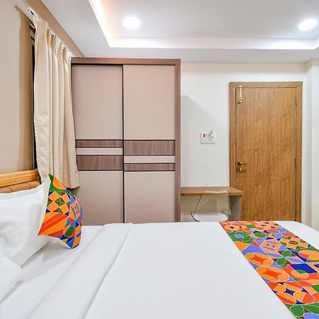 Fabhotel Seri - Nr Kims Hospital, Gachibowli ハイデラバード エクステリア 写真