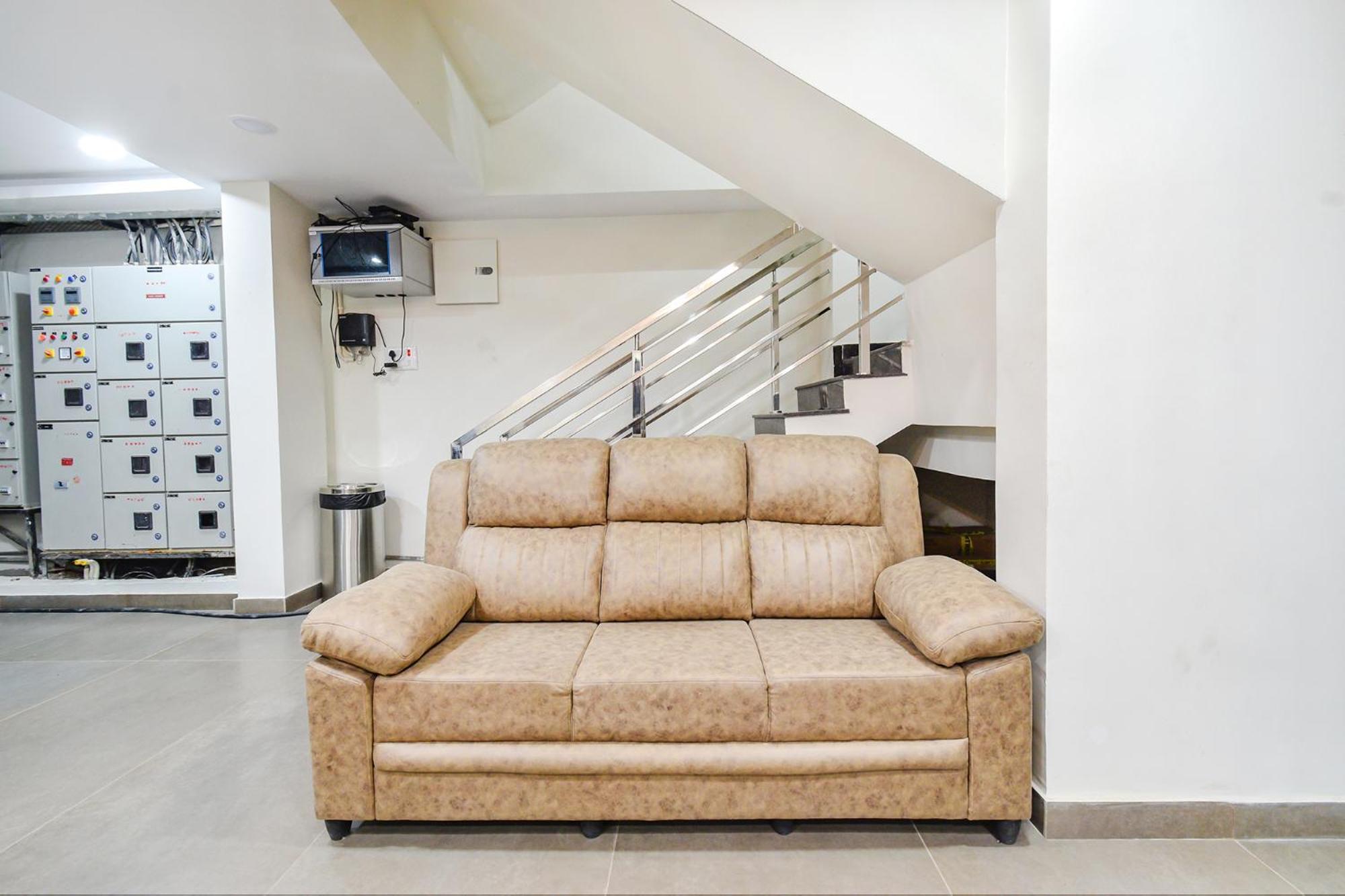 Fabhotel Seri - Nr Kims Hospital, Gachibowli ハイデラバード エクステリア 写真